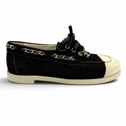 Chanel 25C CC Logo Chain Suede Leather Loafers Black Beige — view 6