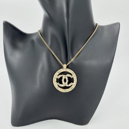 Chanel Necklace CC Logo Adjustable Rhinestone Faux Pearl — view 3