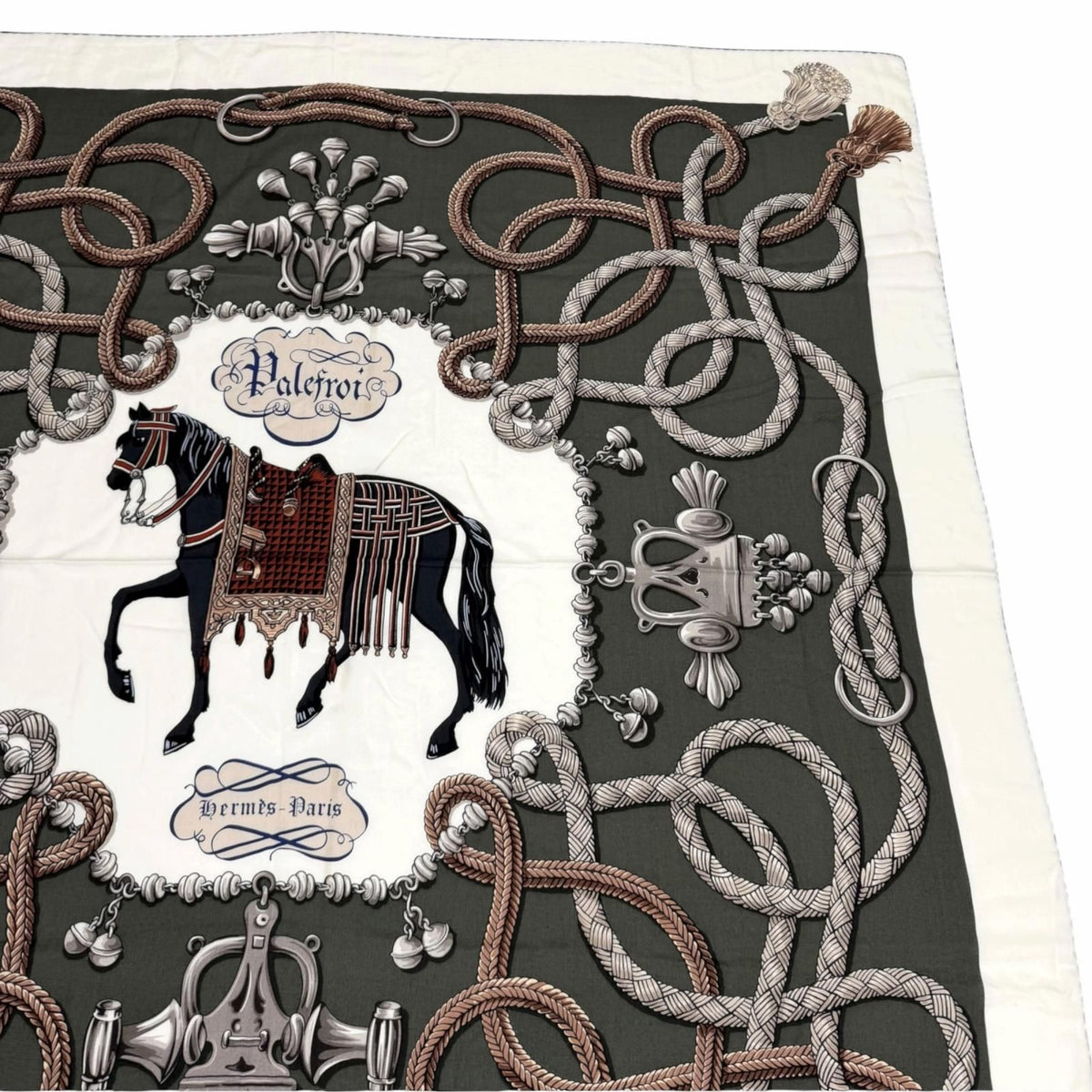 Hermes Carre Geant 140 Palfrowa Cashmere Silk Blend SC Blanc Loden Gray Large — view 4