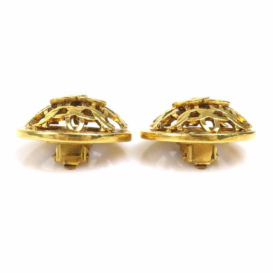Chanel Earrings CC Logo — view 4