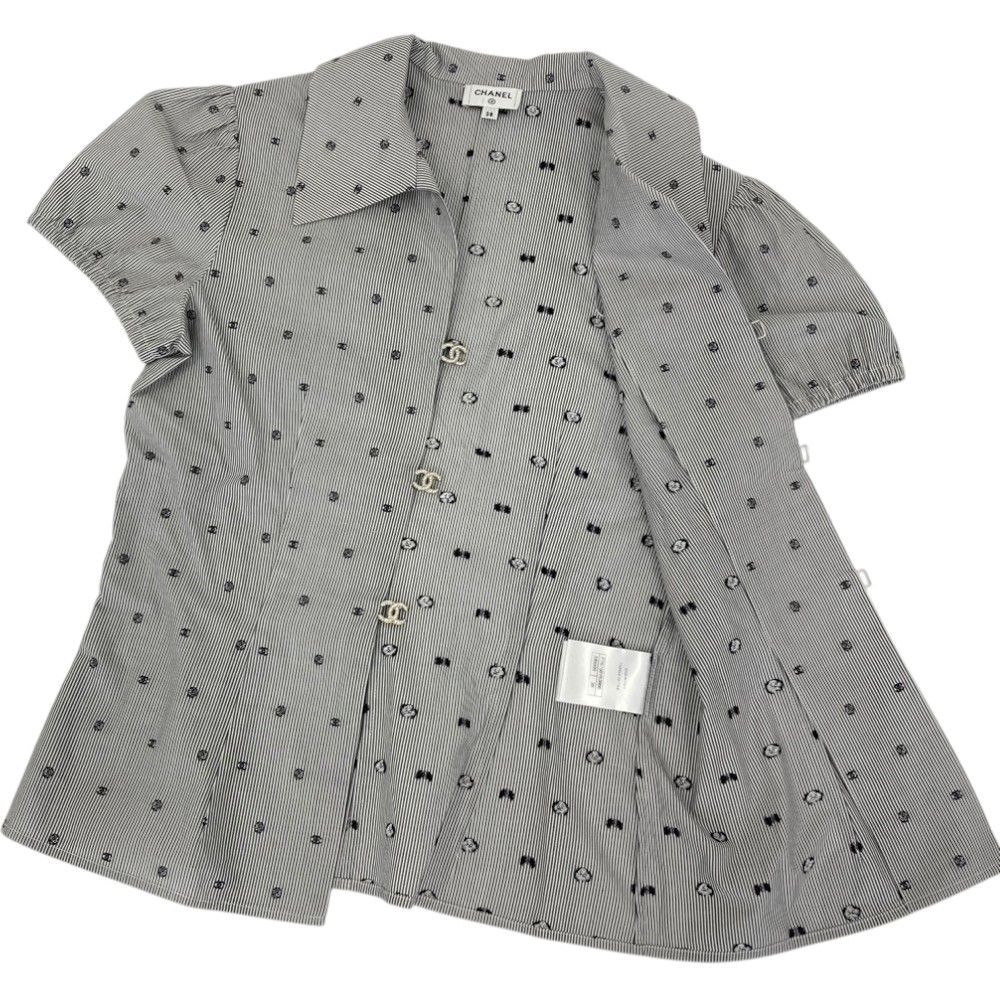 Chanel 24P Bijou CC Logo Button Stripe Blouse Navy White Spring Summer 38 — view 7