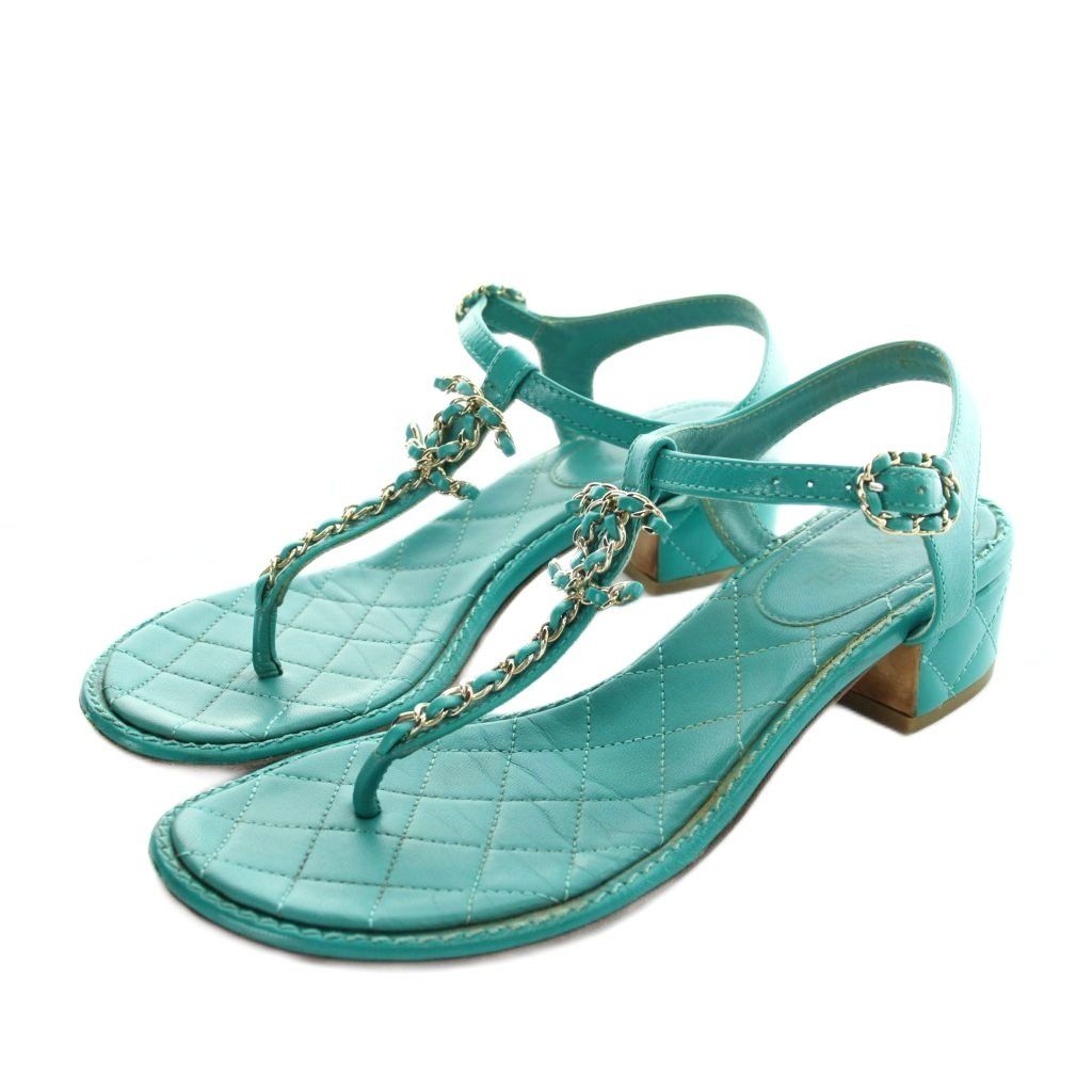 Chanel Thong Sandals CC Logo Chain Leather Green