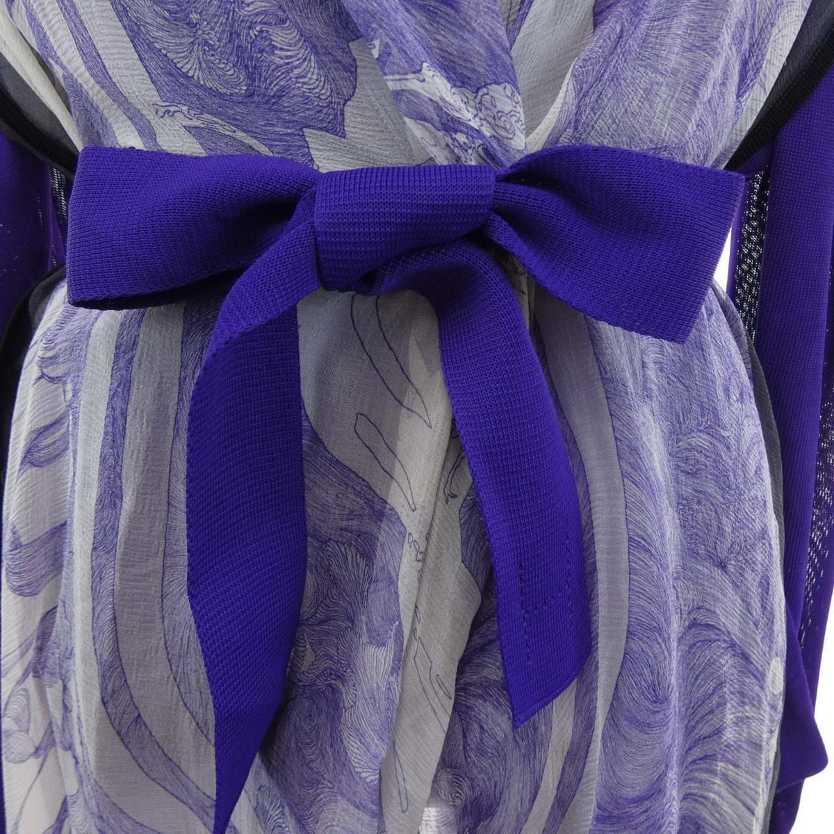 Hermes Twillaine Bride de Gala en Finesse Cardigan — view 7