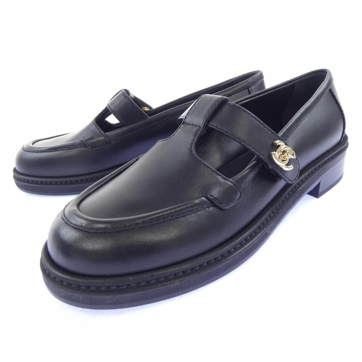 Chanel Turnlock Loafers Shoes — view 3