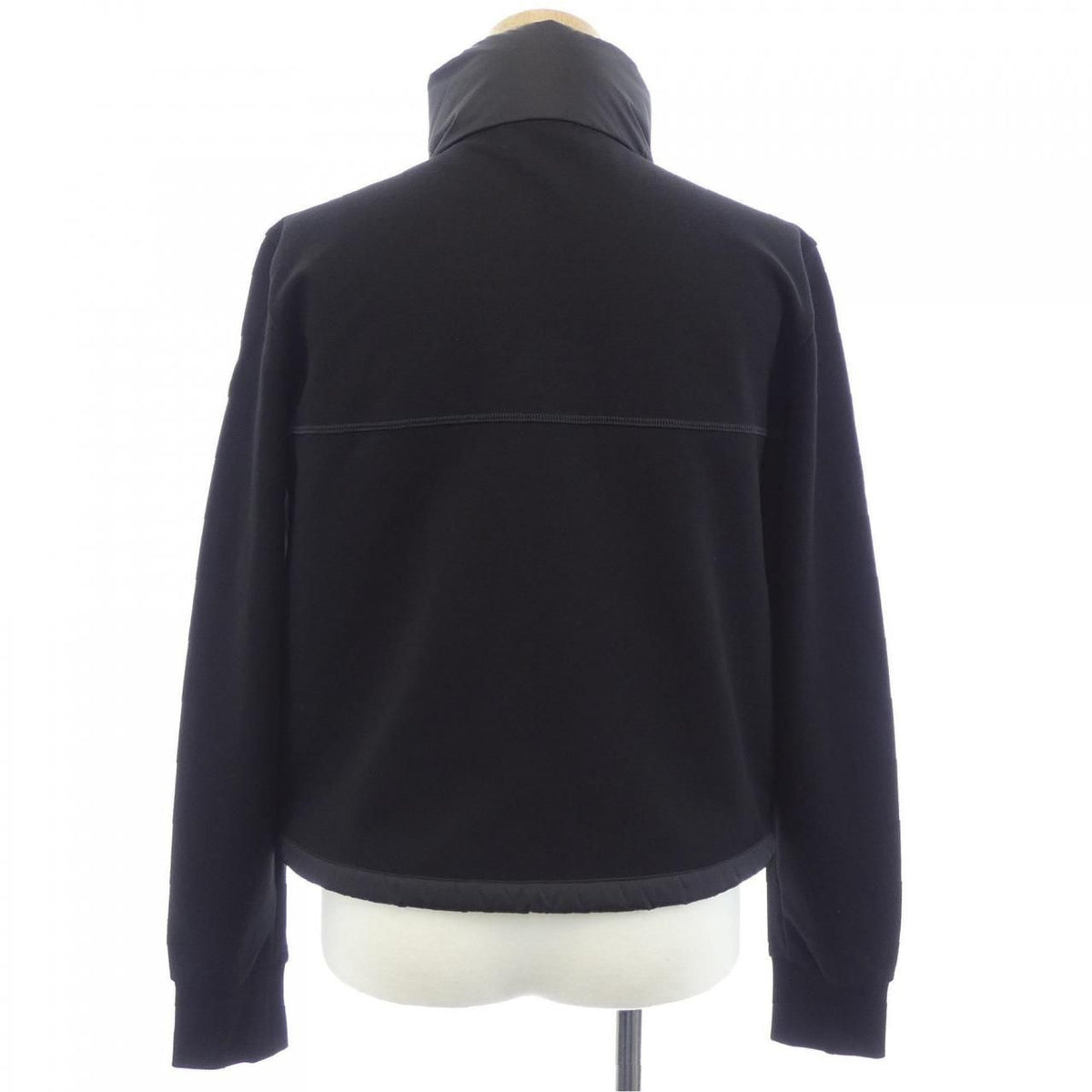 Moncler Down Jacket Black — view 2