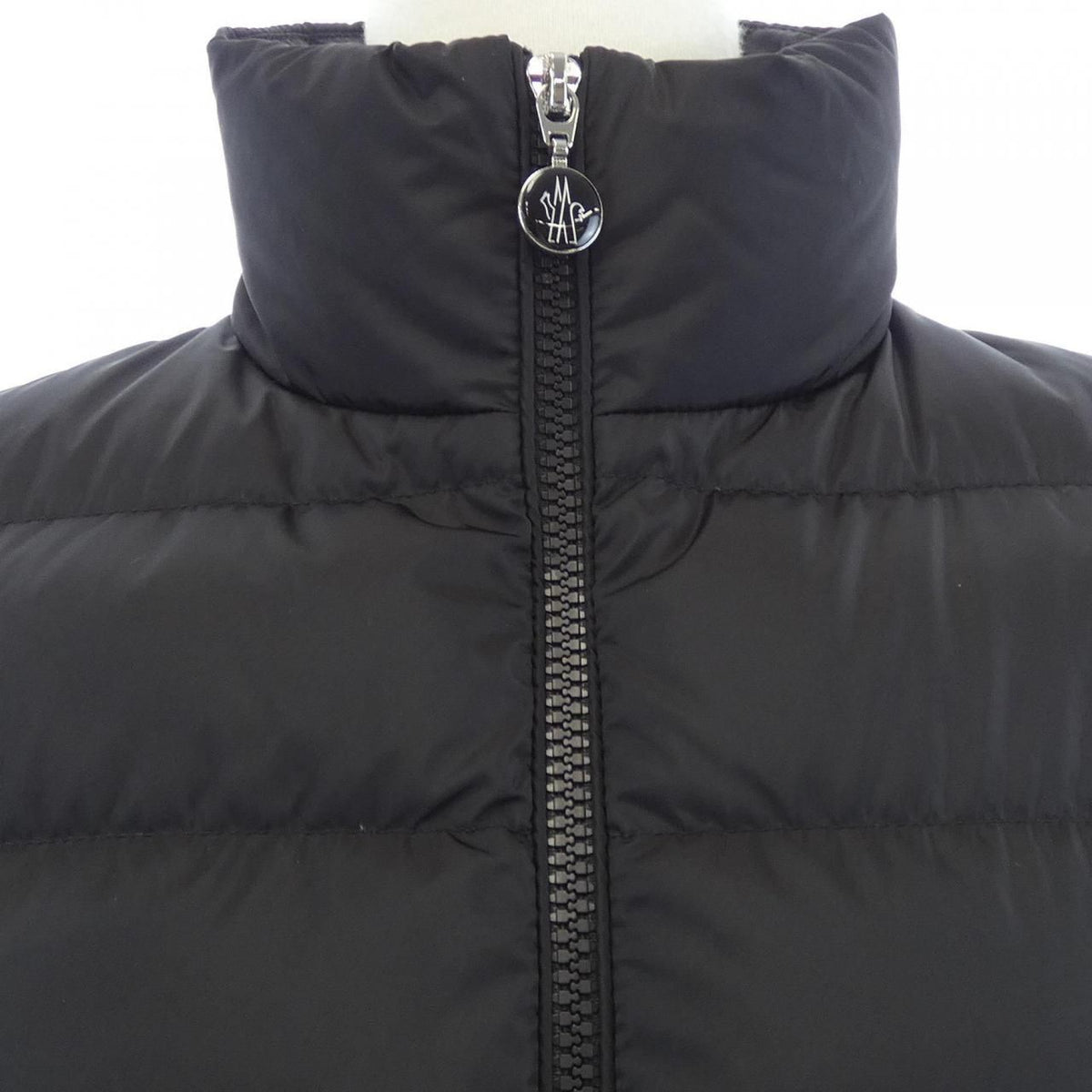 Moncler Down Jacket Black — view 8
