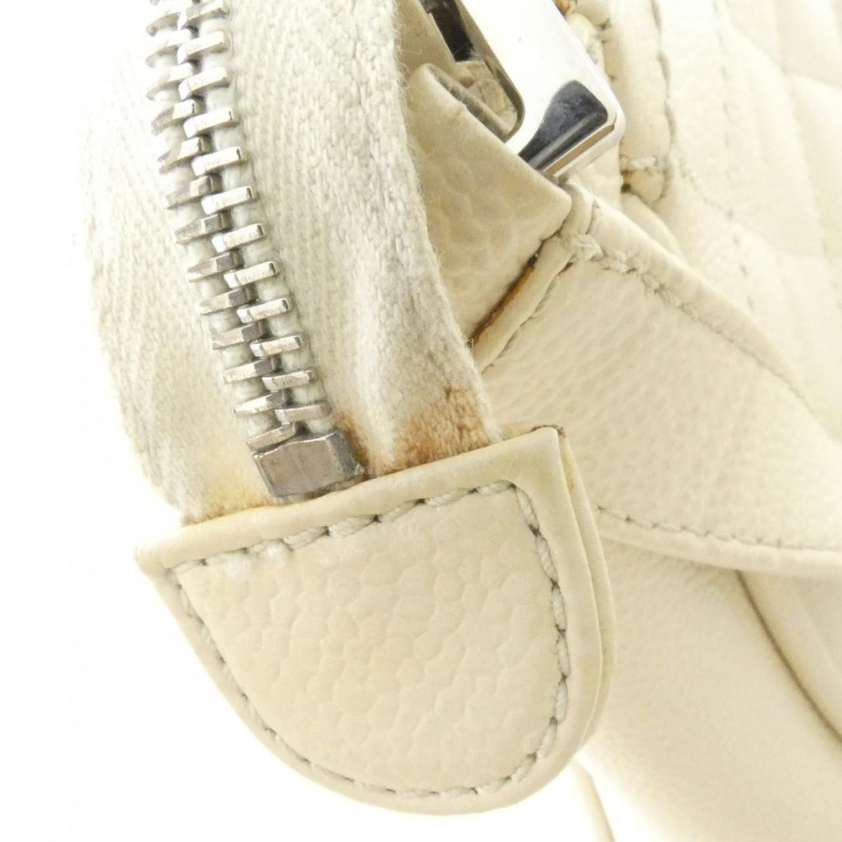 Chanel Shoulder Bag White — view 5