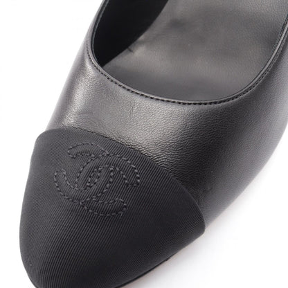 Chanel Pumps CC Logo Pearl Leather Heels — view 7