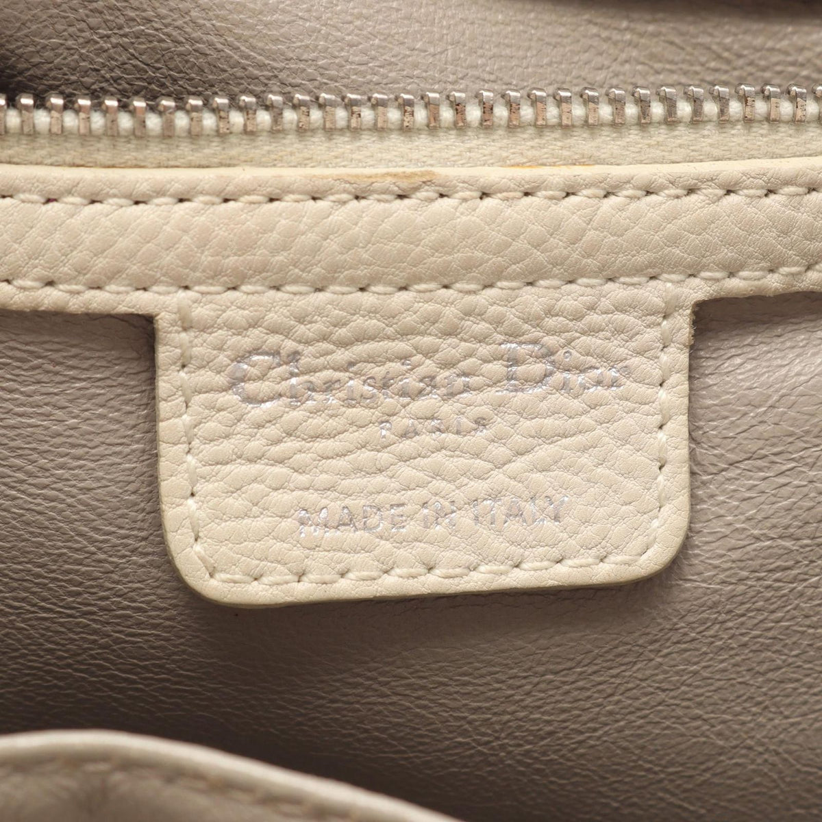Dior Shoulder Bag Ivory Leather — view 4