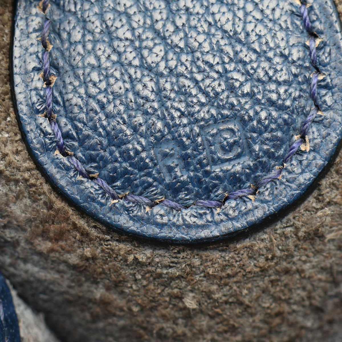 Hermes Shoulder Bag Vespa PM Navy — view 5