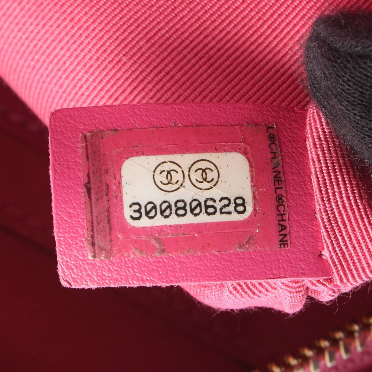 Chanel Shoulder Bag 19 Dixneuf Quilted Small Hobo 2-Way Pink Leather Chanel 19 — view 5