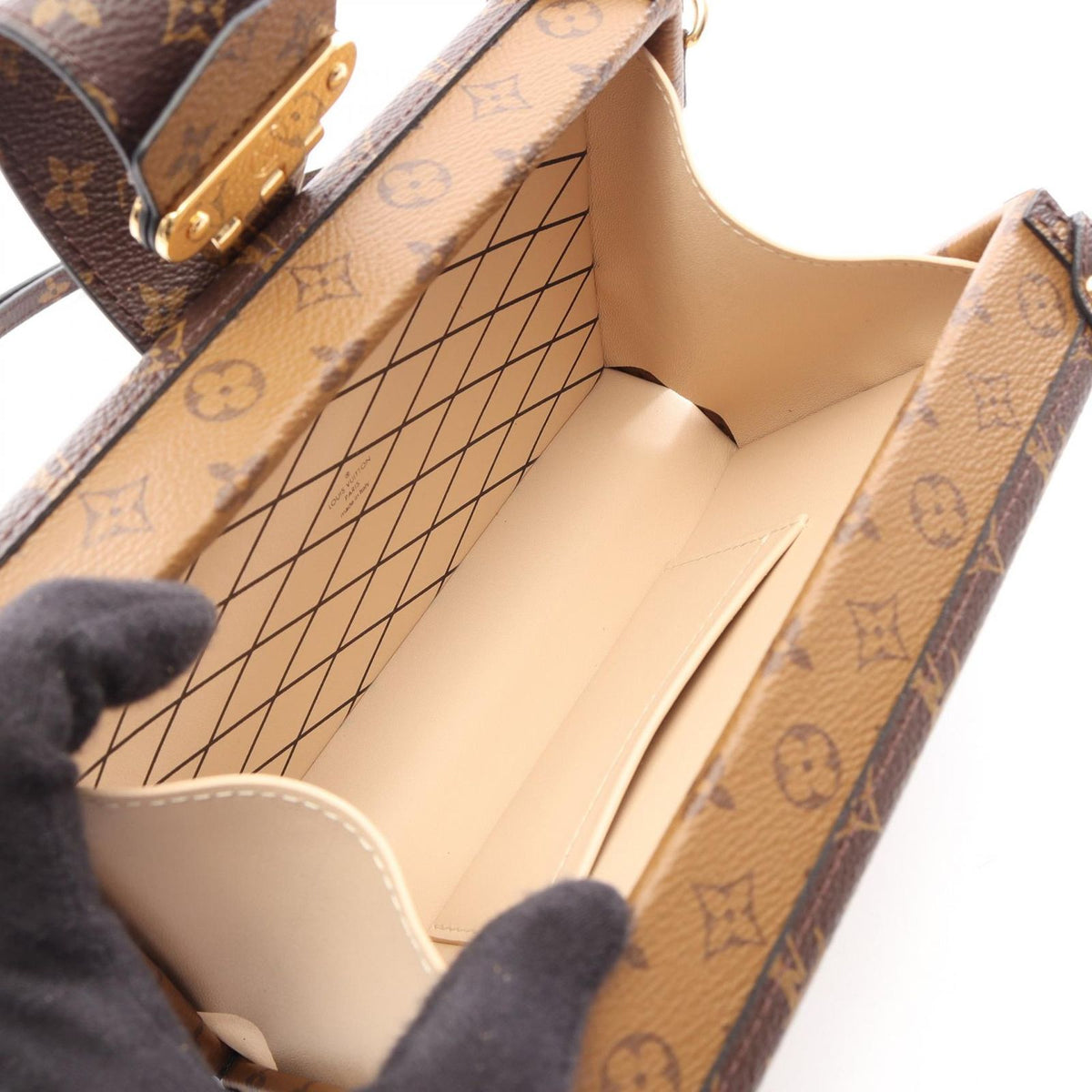 Louis Vuitton Shoulder Bag Petite Malle — view 3