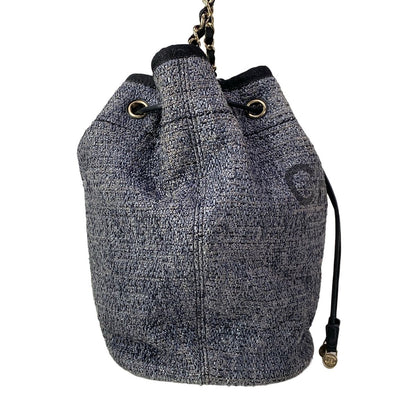 Chanel Shoulder Bag Deauville Navy Leather — view 2