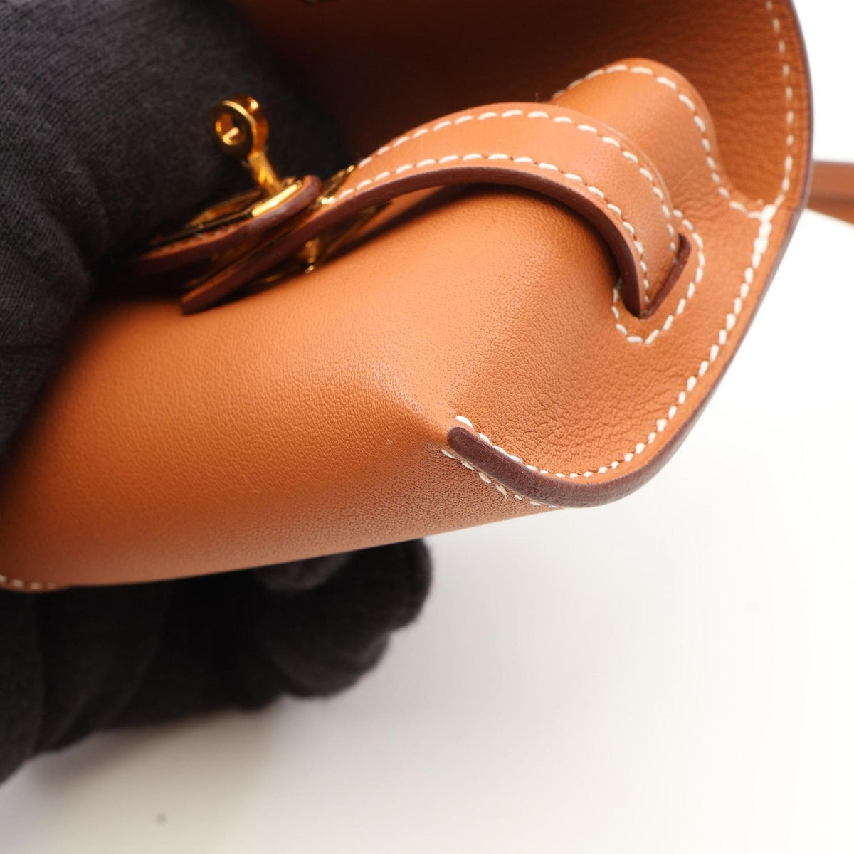 Hermes Charm Kelly Festival Gold Leather — view 7