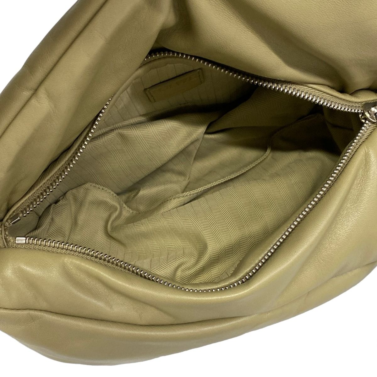 Loewe Shoulder Bag Puffer Puzzle Hobo Beige Leather — view 7