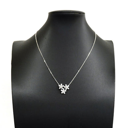 Van Cleef & Arpels Necklace Socrates 3 Flower 18k White Gold Diamond — view 6