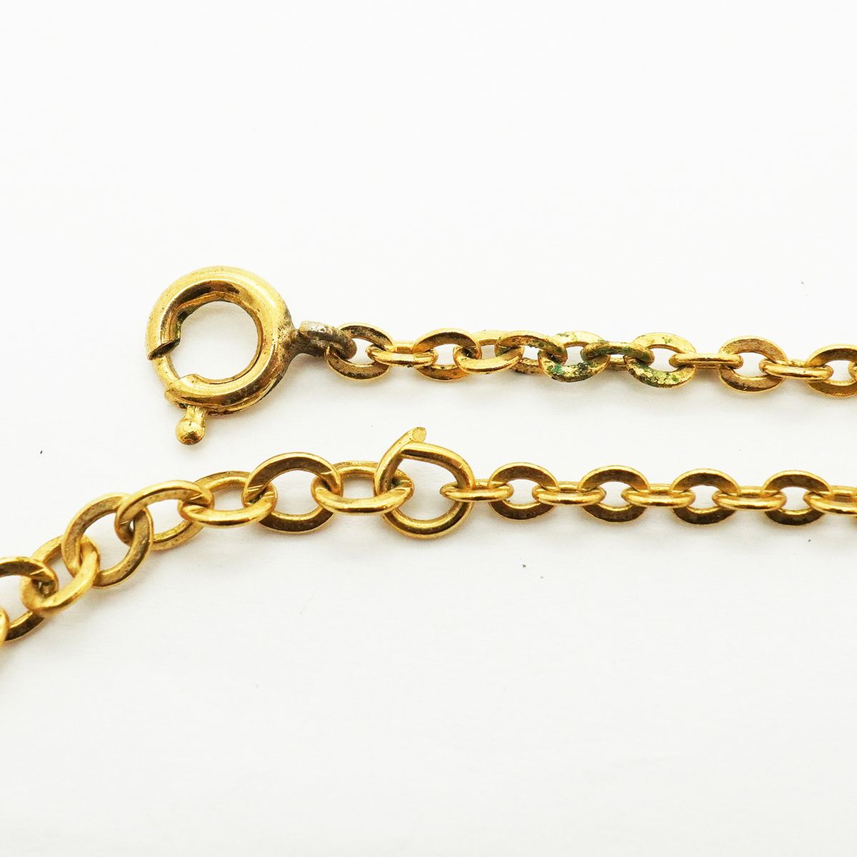 Dior Necklace Logo Oval Gold Plated — view 6