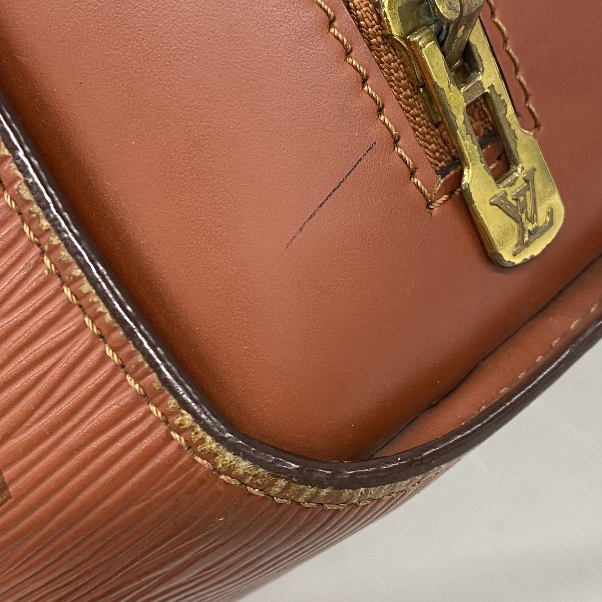 Louis Vuitton Backpack Epi Mabillon Kenya Brown — view 6