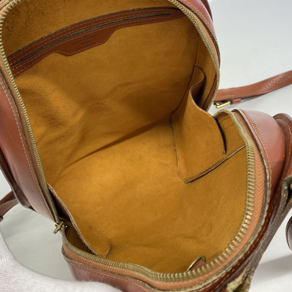 Louis Vuitton Backpack Epi Mabillon Kenya Brown — view 4