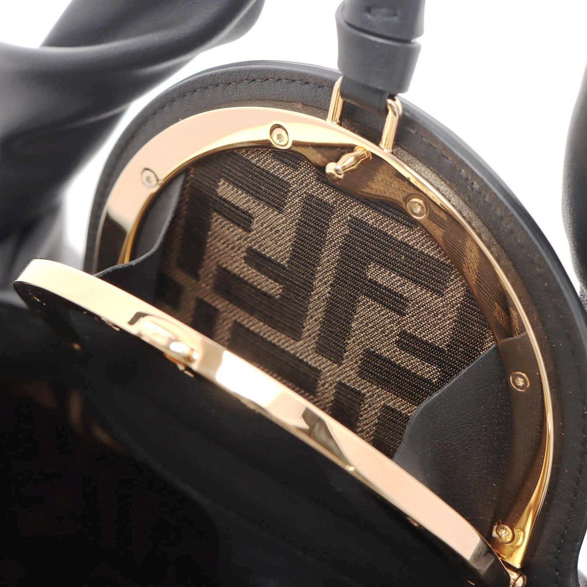 Fendi Spy Black Leather Shoulder Bag Calfskin — view 6
