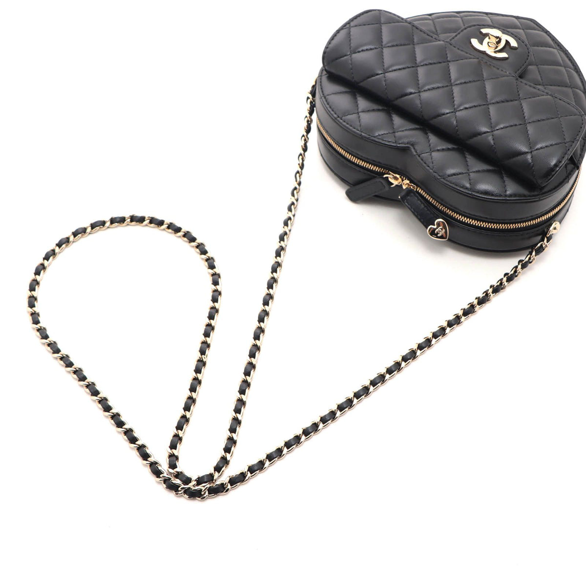 Chanel Quilted Heart Shape Shoulder Bag Lambskin — view 6