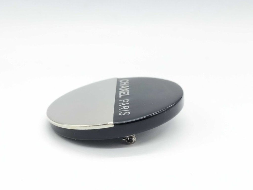 Chanel Brooch Round Logo — view 2