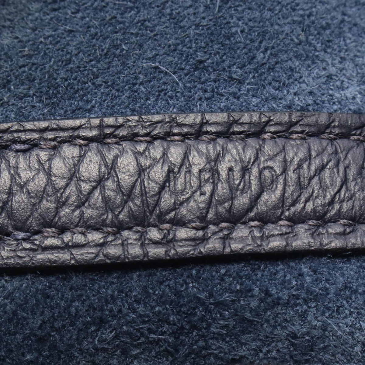 Hermes Handbag Picotin Lock PM Bleu Nuit Leather — view 5