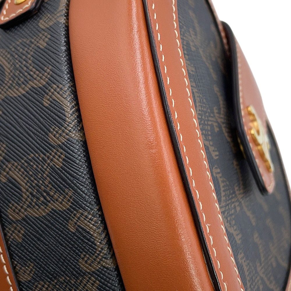 Celine Shoulder Bag Triomphe Heart Leather — view 7