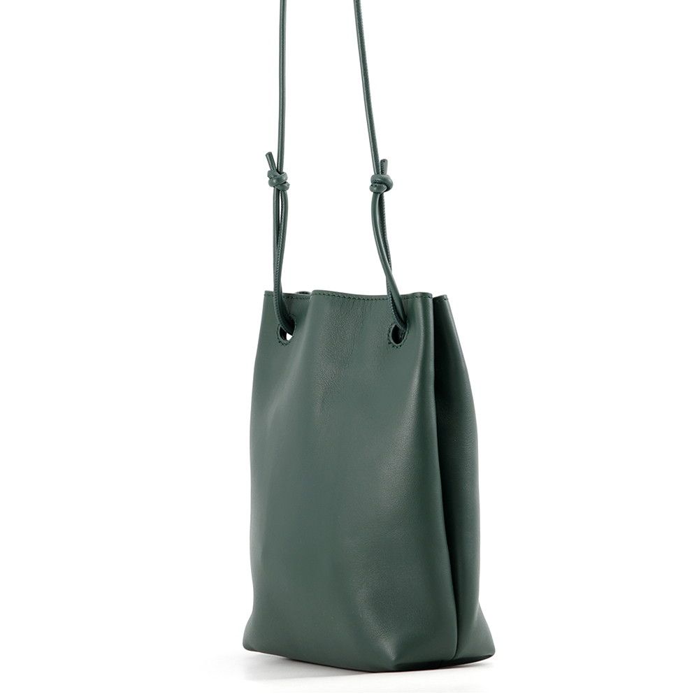 Loewe Shoulder Bag Pebble Pouch Smooth Calf Leather — view 2