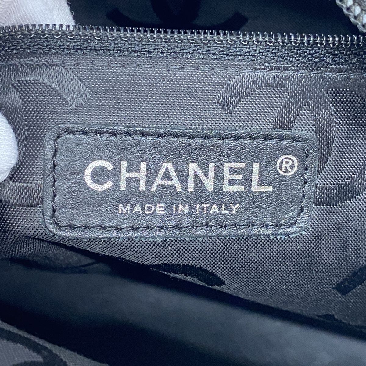 Chanel Tote Bag Cambon Lambskin Beige Black Silver — view 5
