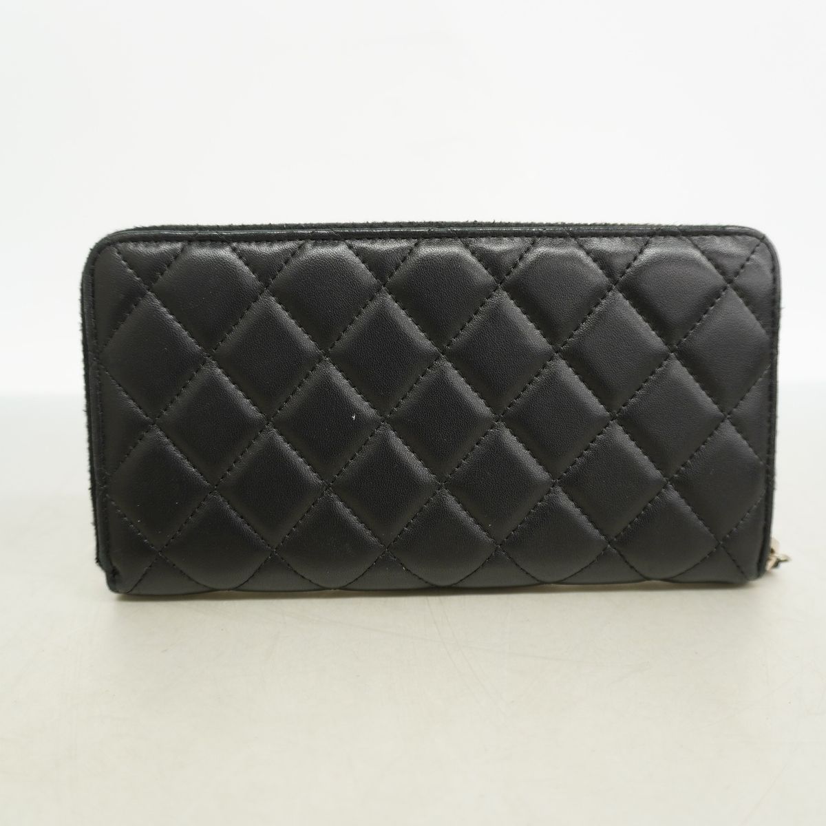 Chanel Wallet Quilted Lambskin Black Silver — view 8