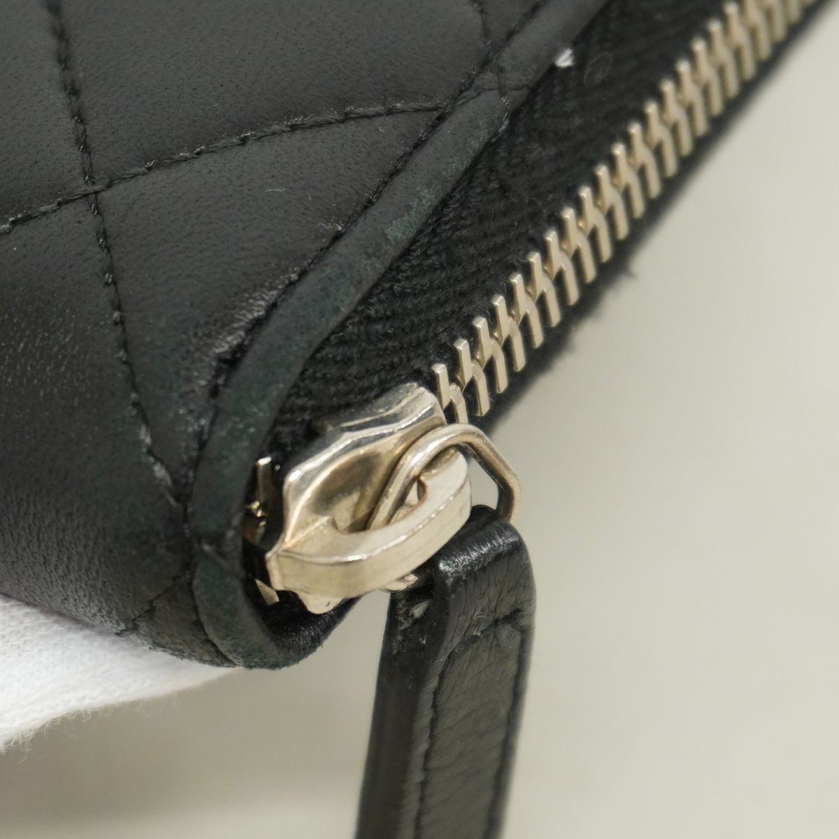 Chanel Wallet Quilted Lambskin Black Silver — view 6