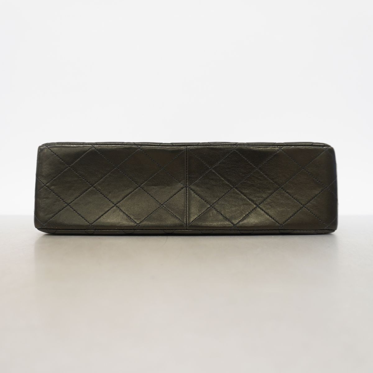 Chanel Shoulder Bag Maxi Quilted Lambskin Black Gold — view 3