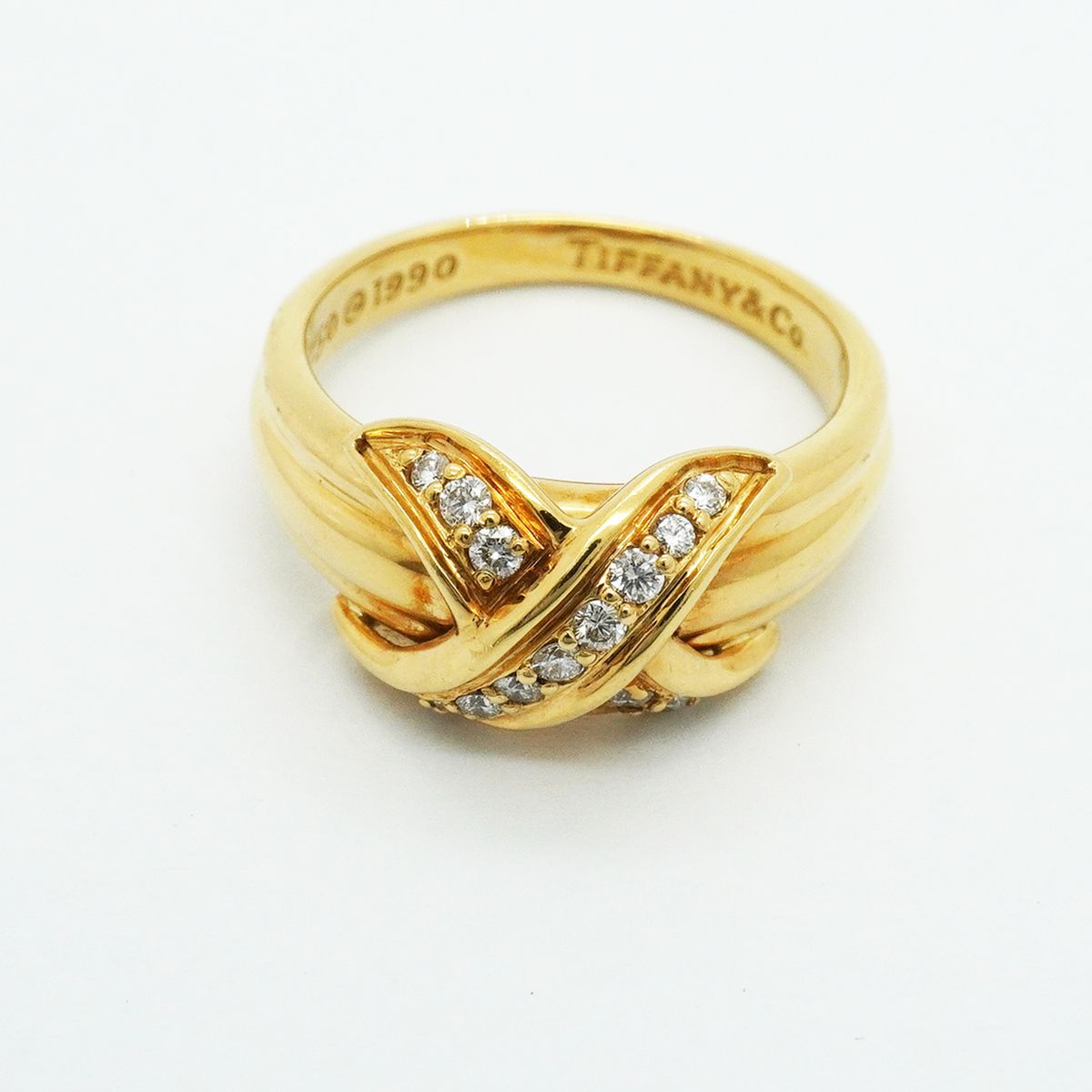 Tiffany & Co Ring Signature 18k Yellow Gold Diamond — view 3