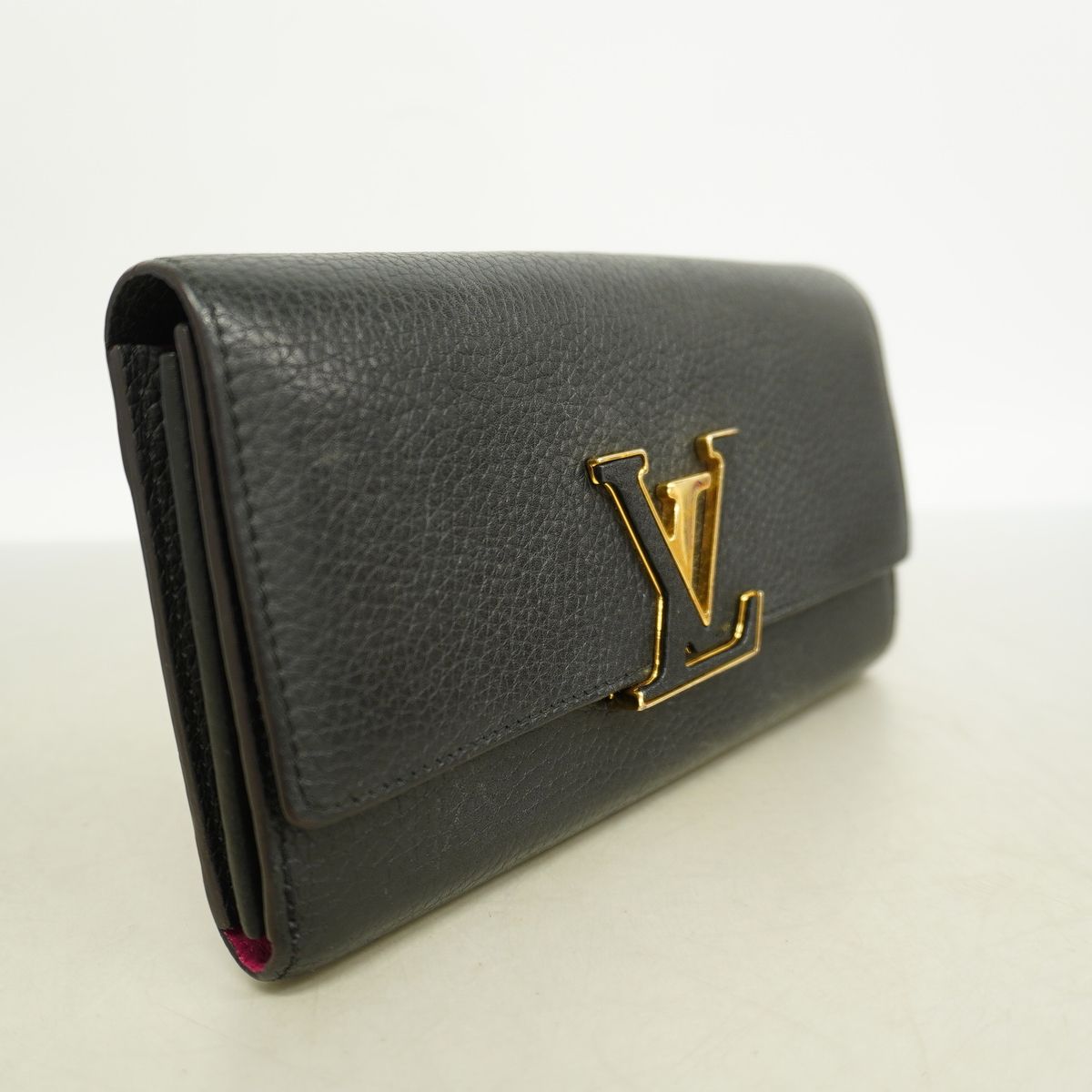 Louis Vuitton Wallet Taurillon Portefeuille Capucines Noir — view 2