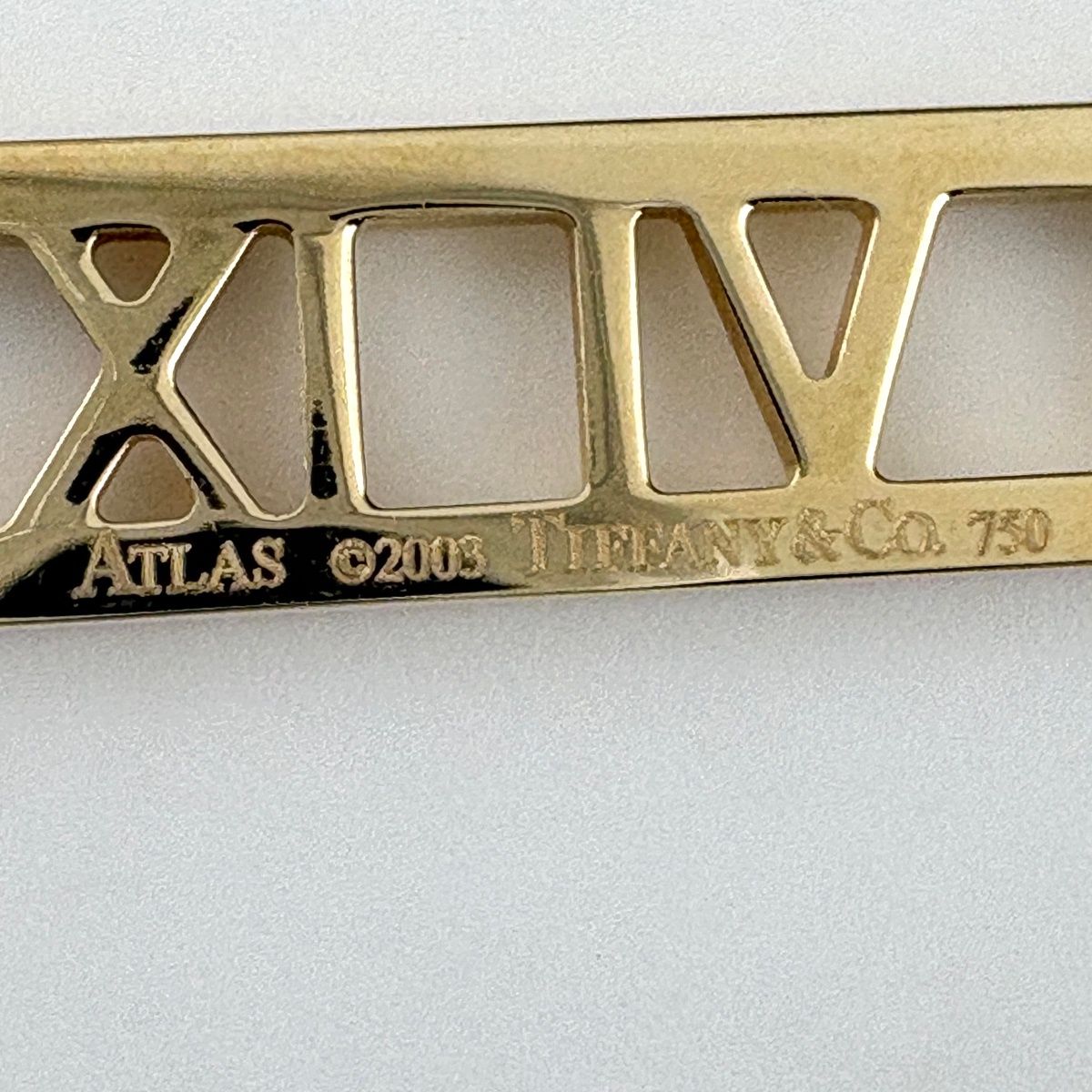 Tiffany & Co Atlas Open Bar Yellow Gold Pendant — view 5
