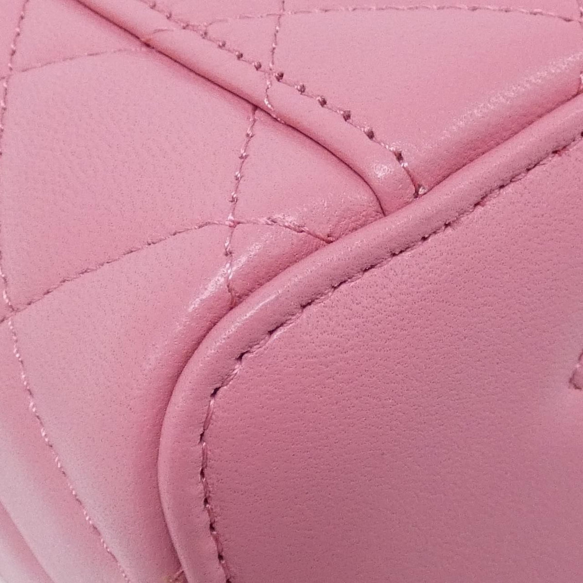 Chanel Bag Handbag Pink — view 3