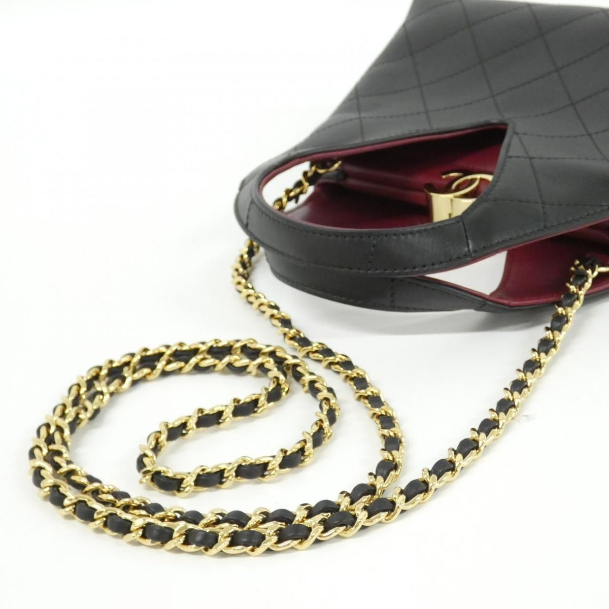 Chanel Bag Handbag Black — view 5
