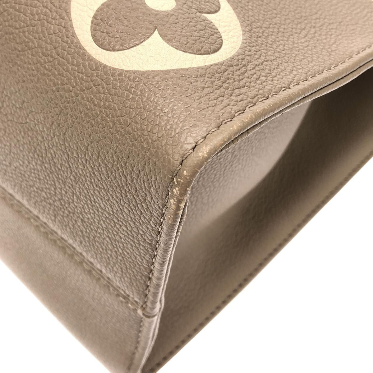 Louis Vuitton Bicolor Monogram Empreinte On The Go MM Bag — view 2