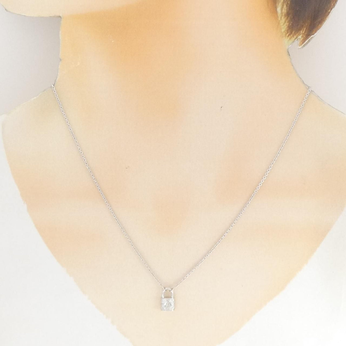 Louis Vuitton Diamond Necklace — view 6