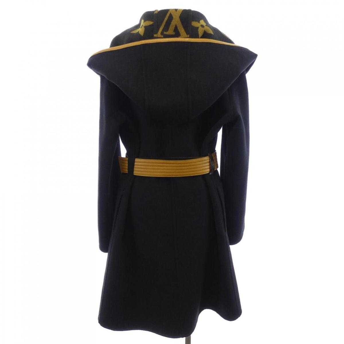 Louis Vuitton Wrap Coat — view 2