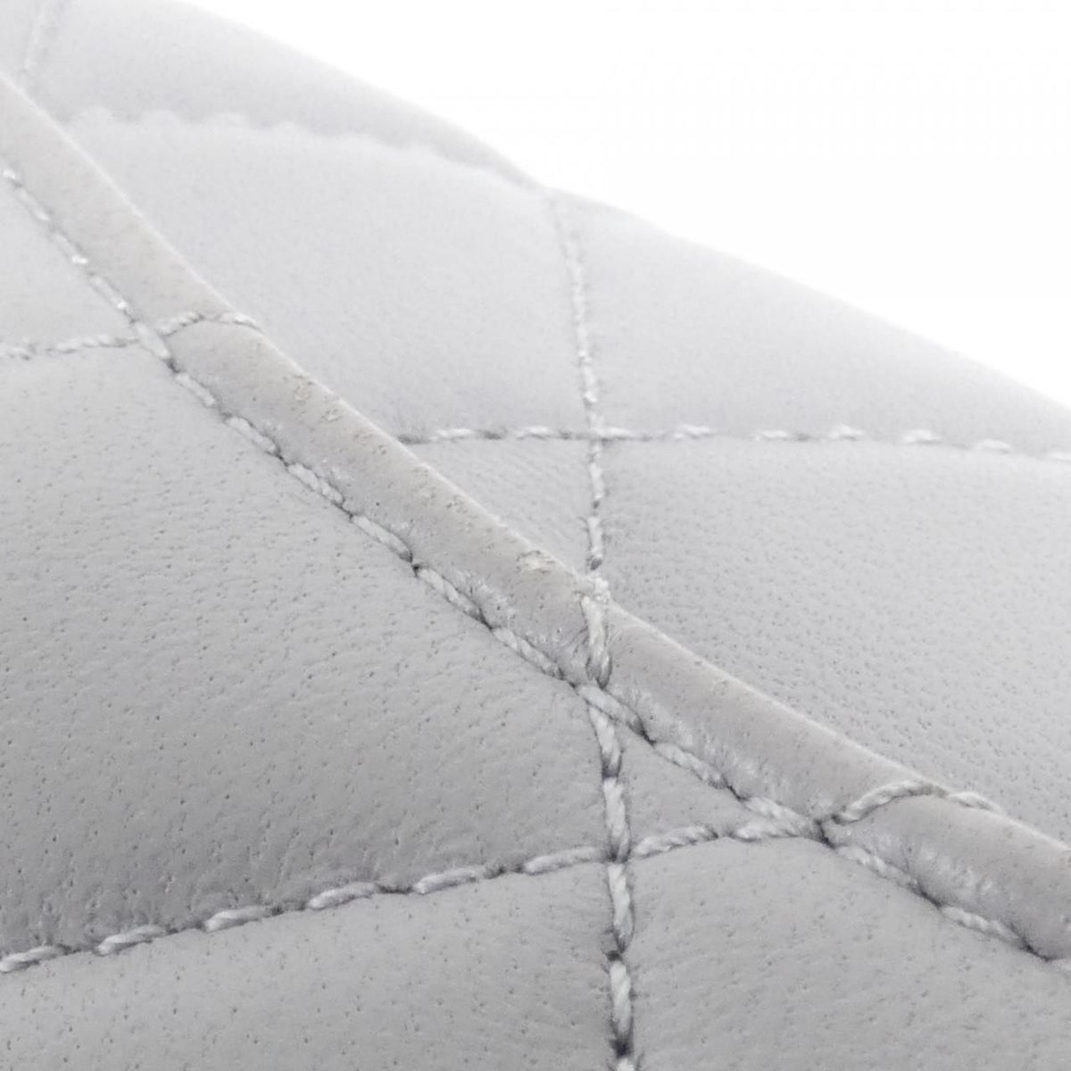 Chanel Shoulder Bag Gray — view 4