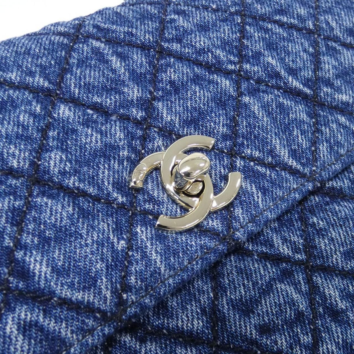 Chanel Bag Handbag Blue — view 4