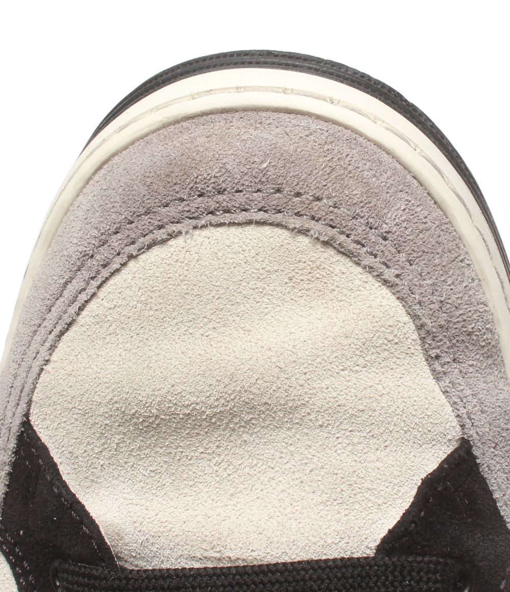 Chanel Low-Top Sneakers Suede — view 8