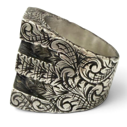 Gucci Arabesque Alphabet Letter Ring Silver — view 2