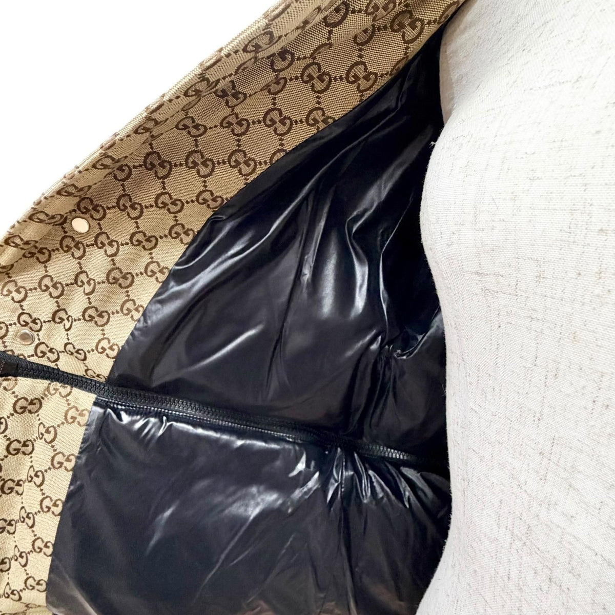 Gucci GG Canvas 2-Way Cropped Bomber Jacket Down 38 — view 6
