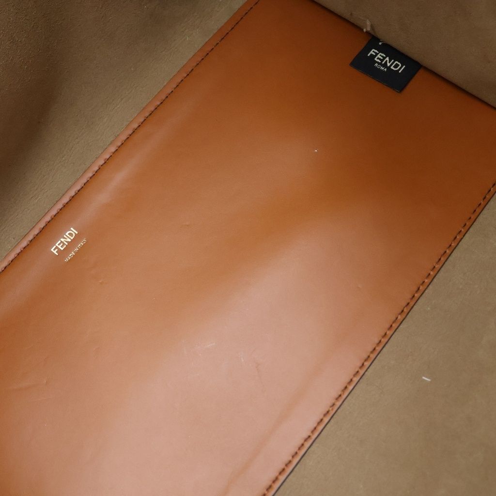 Fendi Sunshine Medium Tote Bag Brown Leather Gold — view 8