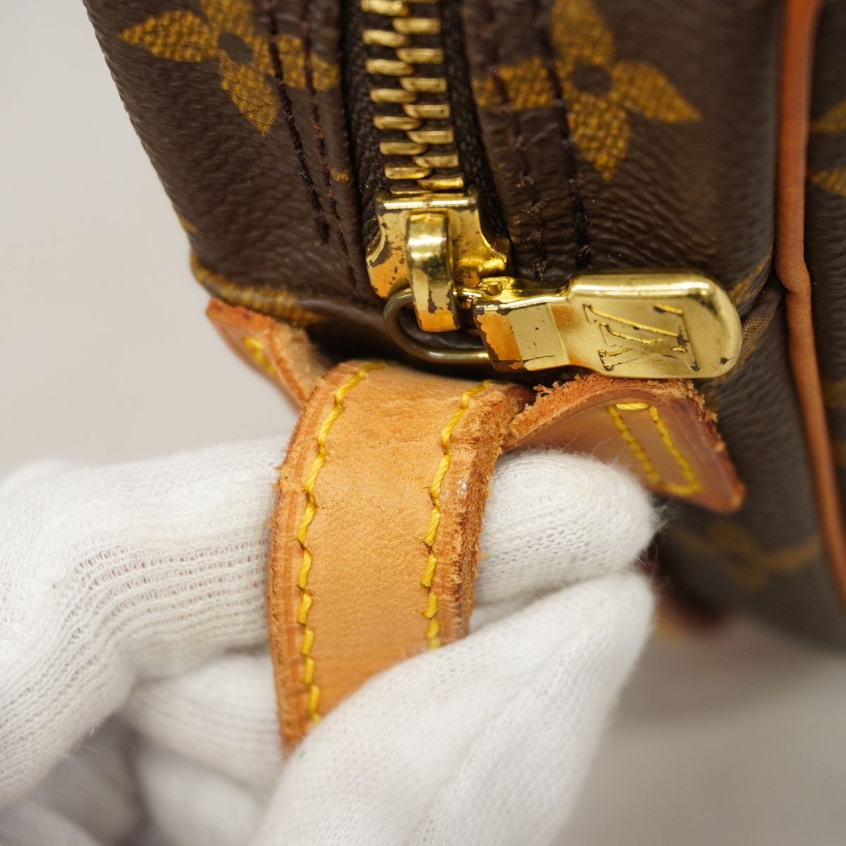 Louis Vuitton Shoulder Bag Monogram Jeune Fille MM Brown — view 7