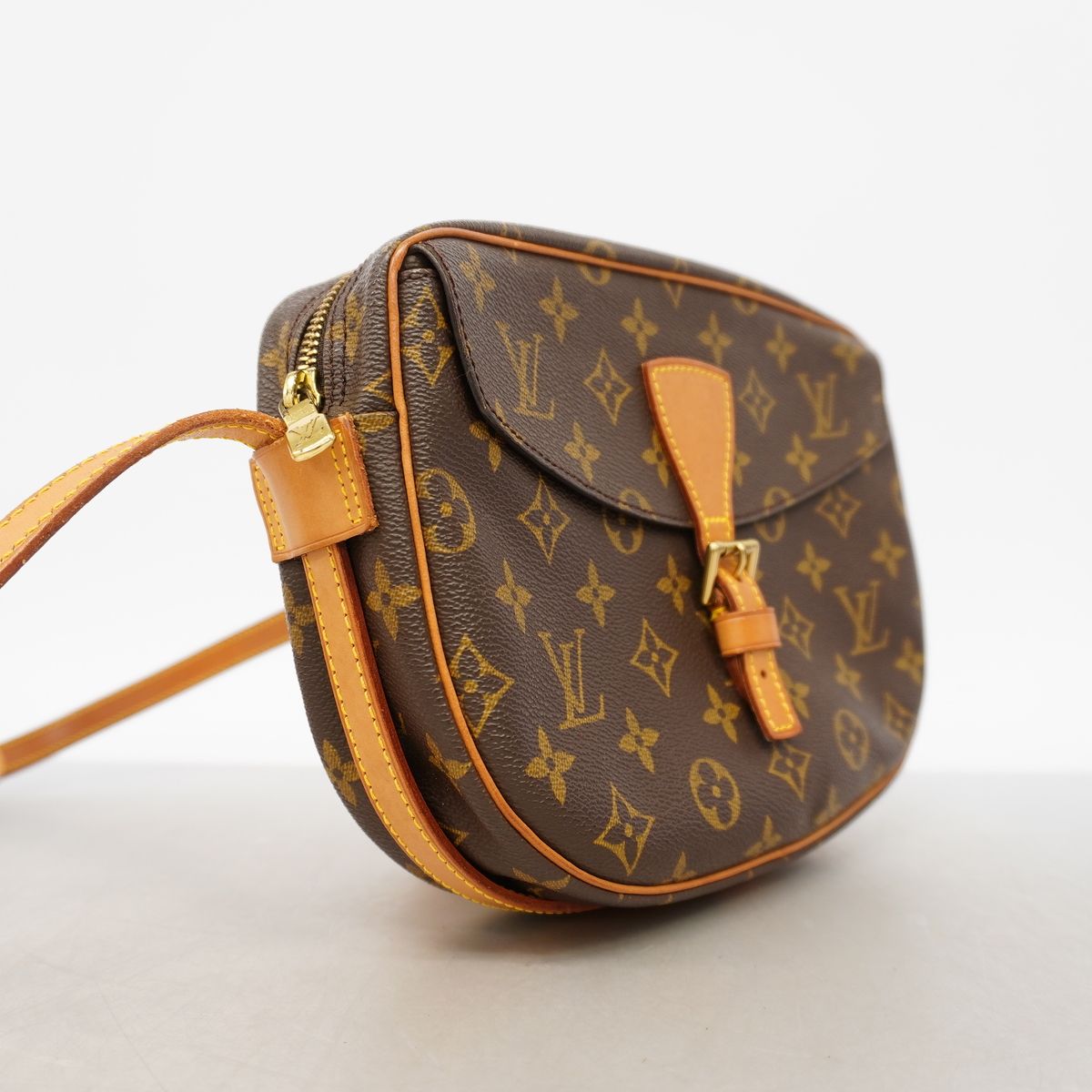 Louis Vuitton Shoulder Bag Monogram Jeune Fille MM Brown — view 2