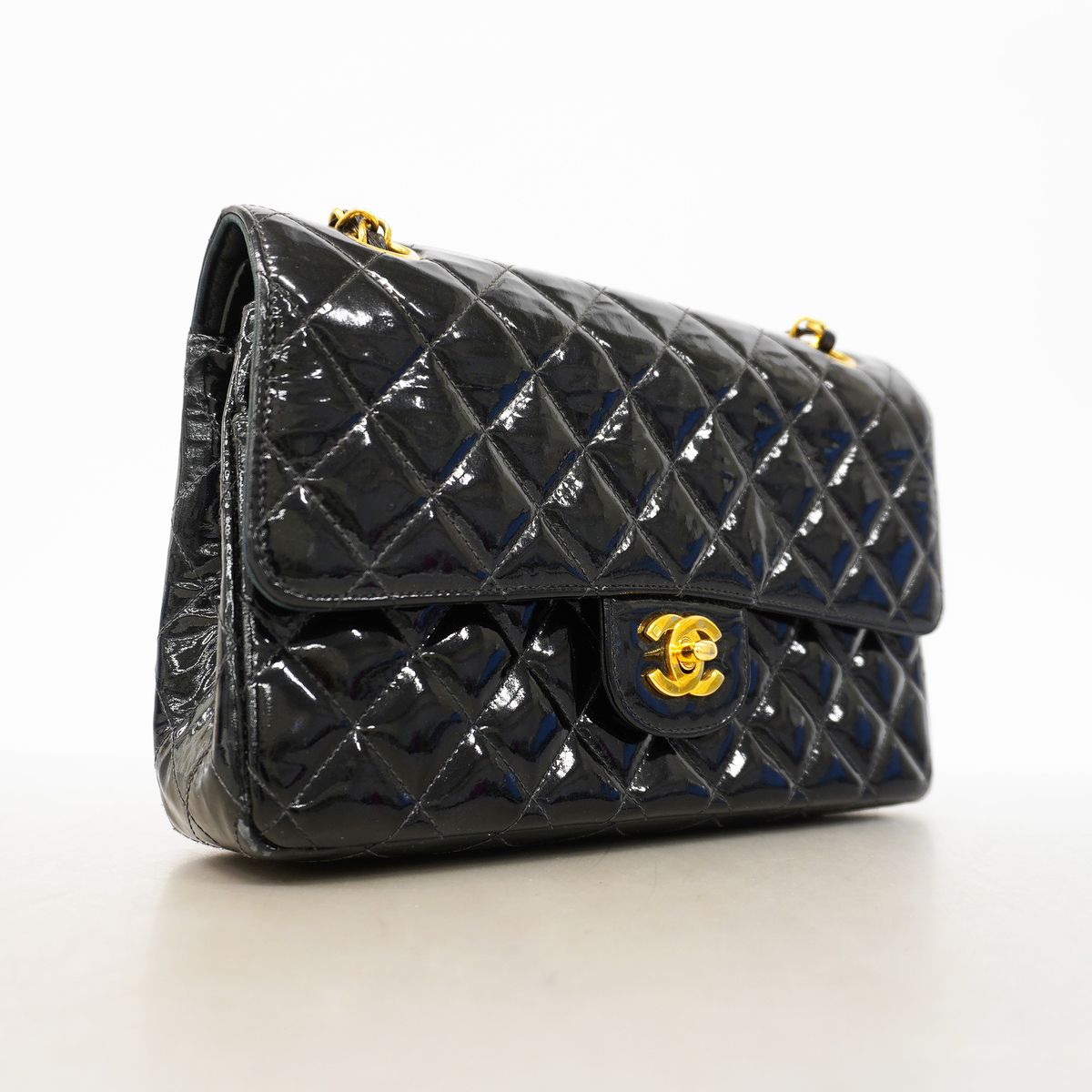 Chanel Shoulder Bag Quilted Patent Leather Black Gold — view 2